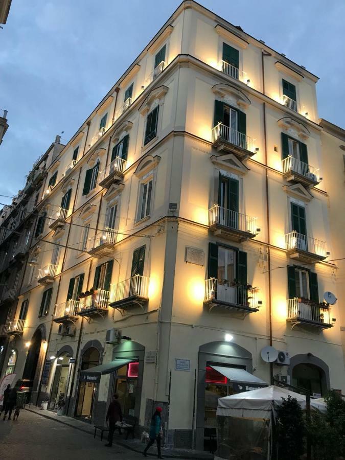 Caravita, 14 Nápoles Exterior foto